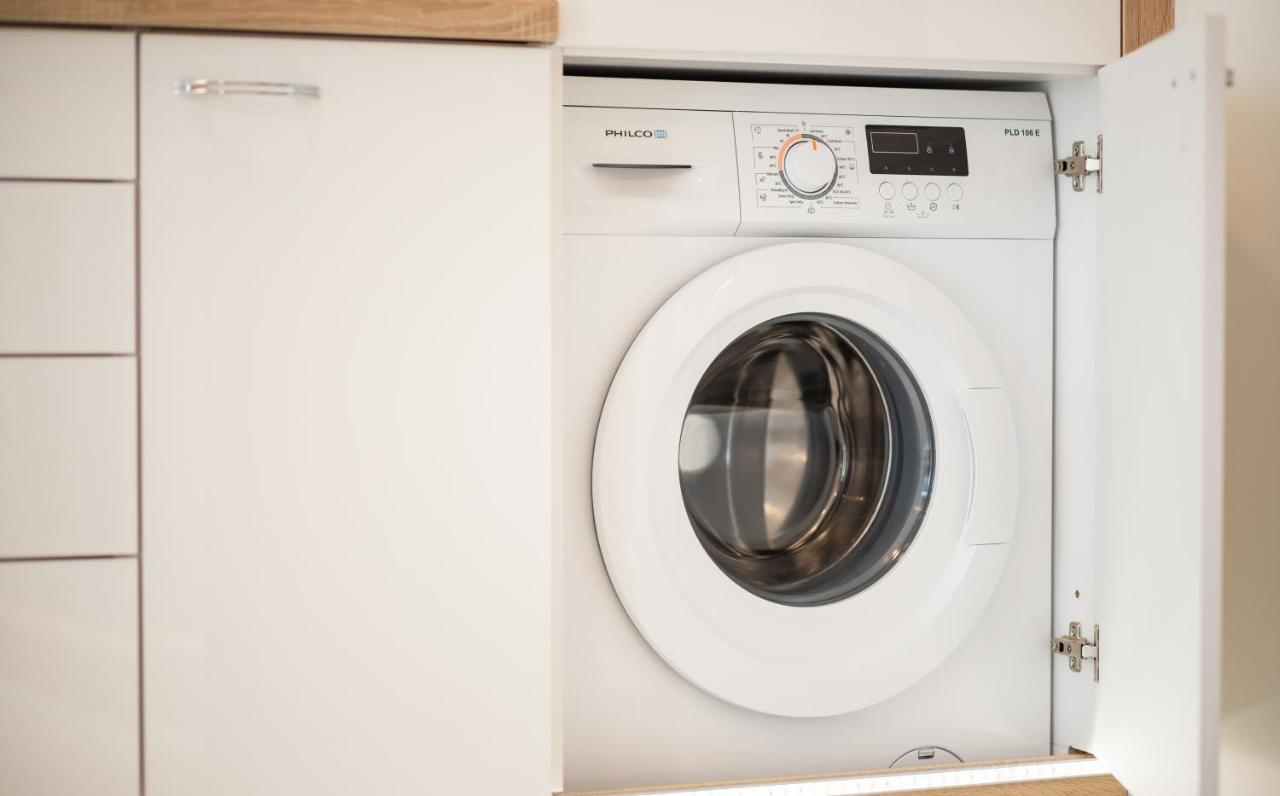 Jegmadar & Fekete Golya Apartmanok Mosonmagyaróvár Exterior foto
