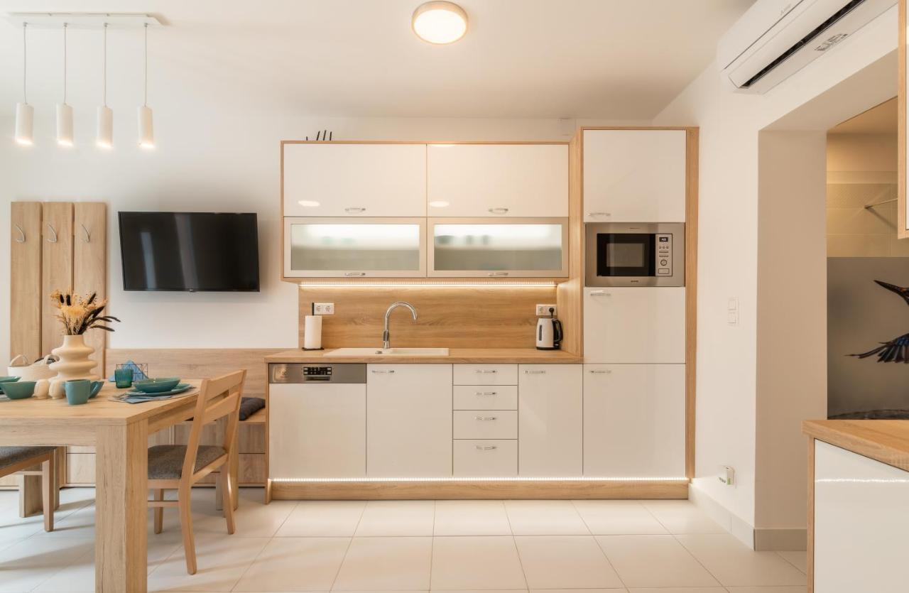 Jegmadar & Fekete Golya Apartmanok Mosonmagyaróvár Exterior foto