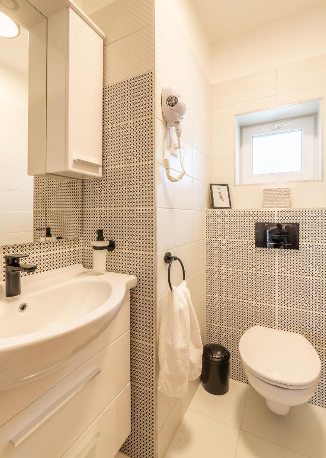 Jegmadar & Fekete Golya Apartmanok Mosonmagyaróvár Exterior foto